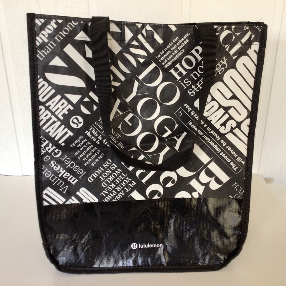 LULULEMON LARGE MANIFESTO REUSABLE TOTE BAG